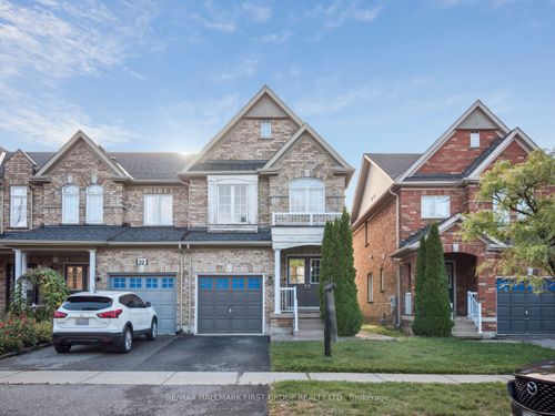 20 Crestbank Crt, Vaughan, ON, L6A0B2 | Card Image