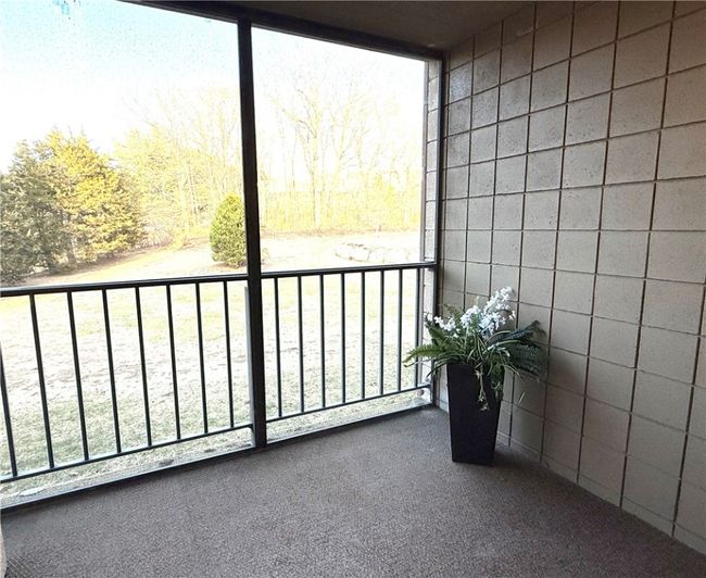 APT-7-202 - 650 E Greenwich Ave, Condo with 2 bedrooms, 2 bathrooms and 2 parking in West Warwick RI | Image 25
