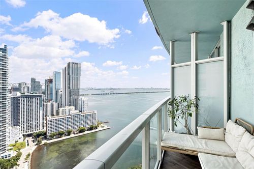 3508-1900 N Bayshore Dr, Miami, FL, 33132-3001 | Card Image