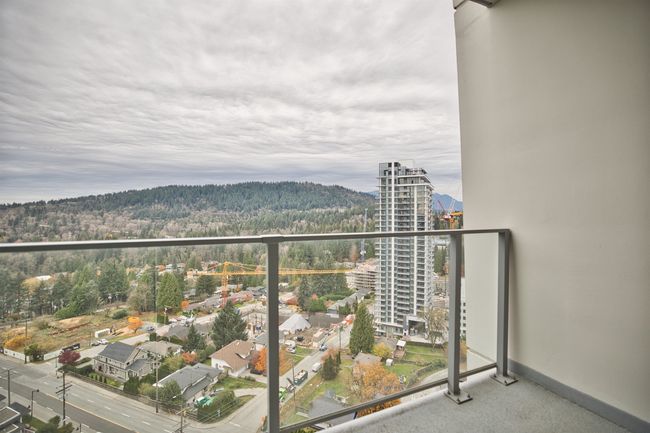 1604 - 567 Clarke Rd, Condo with 2 bedrooms, 2 bathrooms and 1 parking in Coquitlam BC | Image 17