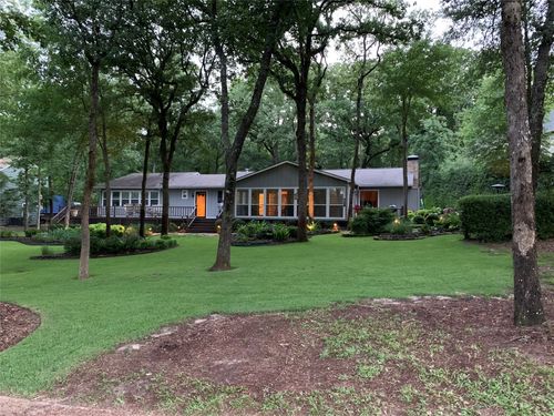 327 Peaceful Woods Trl, Holly Lake Ranch, TX, 75765-7559 | Card Image