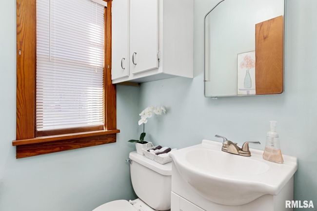 127 S Euclid Ave, House other with 3 bedrooms, 2 bathrooms and null parking in East Peoria IL | Image 7