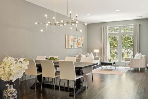 2405 Throckmorton St, Dallas, TX, 75219-3232 | Card Image