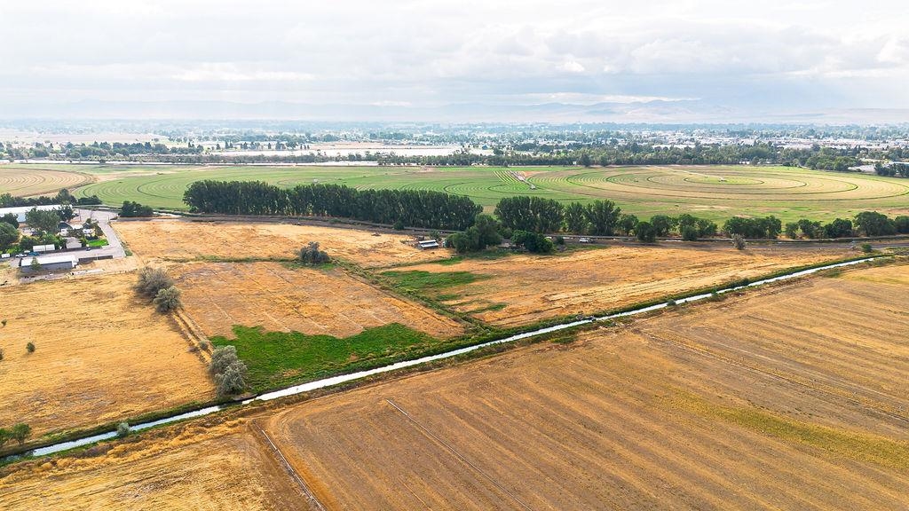 Land in Blackfoot 5