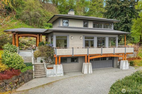 8302 Sw Dilworth Rd, Vashon, WA, 98070-4317 | Card Image