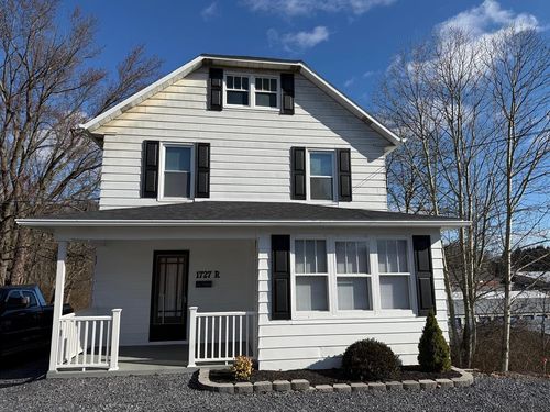 1727 Scalp Ave, Johnstown, PA, 15904-3626 | Card Image