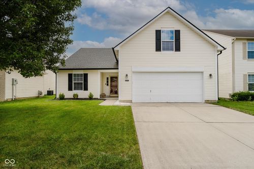 10439 Secretariat Dr, Indianapolis, IN, 46234-7672 | Card Image