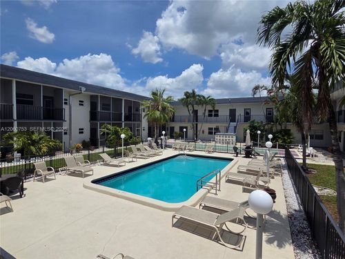 229-415 Ne 2nd St, Hallandale Beach, FL, 33009-4362 | Card Image