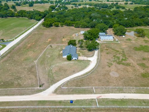 13125 Friendship Rd, Pilot Point, TX, 76258-7612 | Card Image