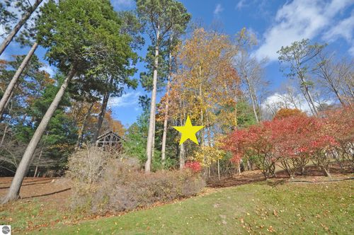 3 Brook Hl, Glen Arbor, MI, 49636 | Card Image