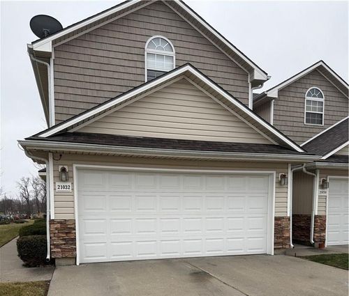 21032 Millridge St, Spring Hill, KS, 66083-6505 | Card Image