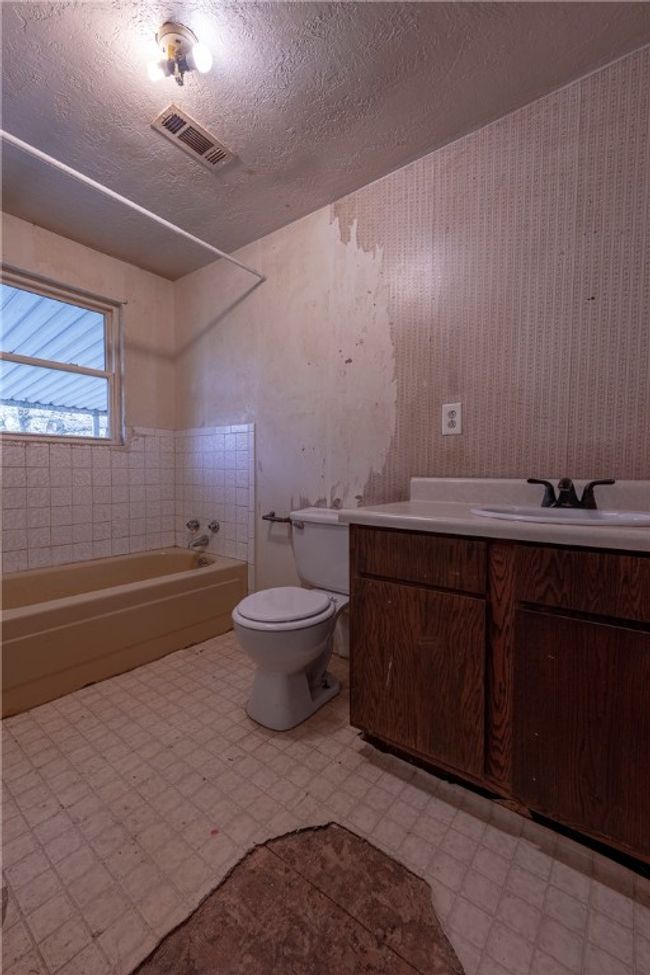 Guest bath ready for your personal touch | Image 29