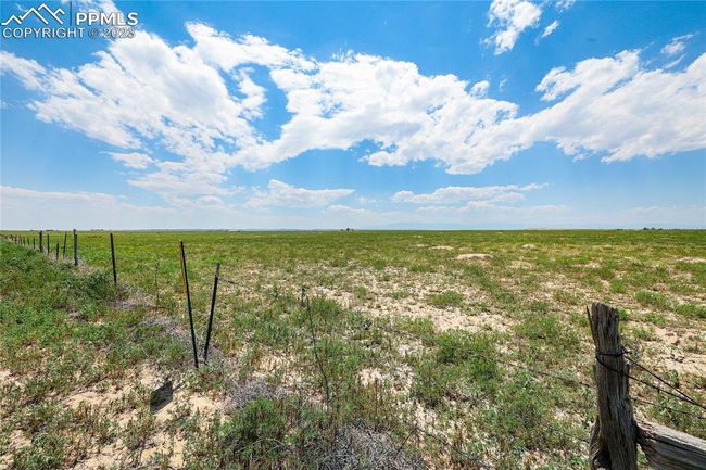 PAR 3 Bush Road, Home with 0 bedrooms, 0 bathrooms and null parking in Avondale CO | Image 17