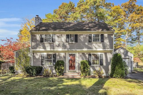 142 Old Marlboro, Concord, MA, 01742 | Card Image