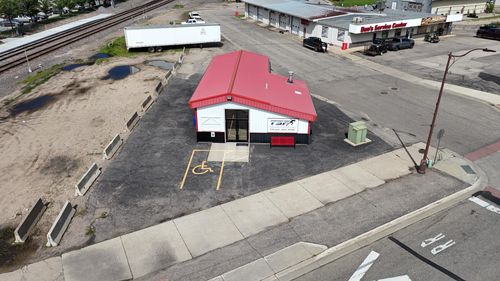 600 N Washington Ave, Detroit Lakes, MN, 56501-2460 | Card Image