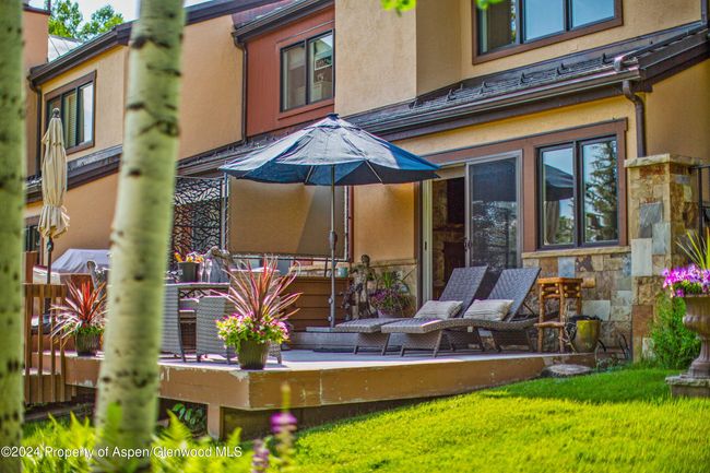 63 - 115 Harleston Grn, Townhouse with 2 bedrooms, 3 bathrooms and 1 parking in Snowmass Village CO | Image 32