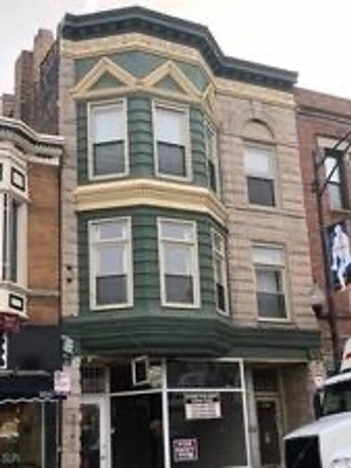 2-3309 Clark St, Chicago, IL, 60657-1603 | Card Image
