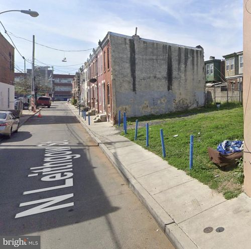 2842 N Leithgow St, PHILADELPHIA, PA, 19133-3121 | Card Image