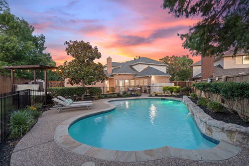 2221 Cristina Cir, Carrollton, TX, 75006-2867 | Card Image