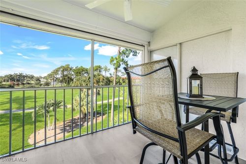 4301-7360 Glenmoor Ln, NAPLES, FL, 34104-9702 | Card Image