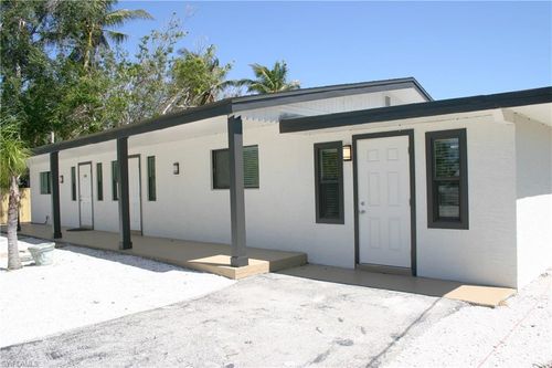 4813 Esplanade St, Bonita Springs, FL, 34134-4090 | Card Image
