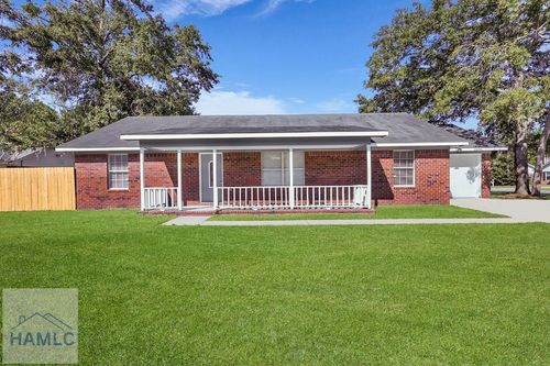 1428 Abrahms Aly, Hinesville, GA, 31313-9177 | Card Image