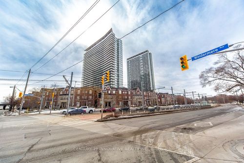 1107-105 The Queensway, Toronto, ON, M6S5B5 | Card Image