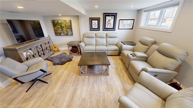 12 Pinewood Ave, House other with 2 bedrooms, 2 bathrooms and 6 parking in Grimsby ON | Image 17
