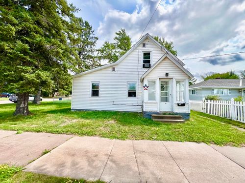 116 6th St E, Ashland, WI, 54806-1741 | Card Image
