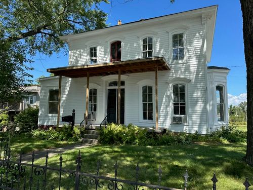 427 E Commercial Ave, Lowell, IN, 46356-1814 | Card Image