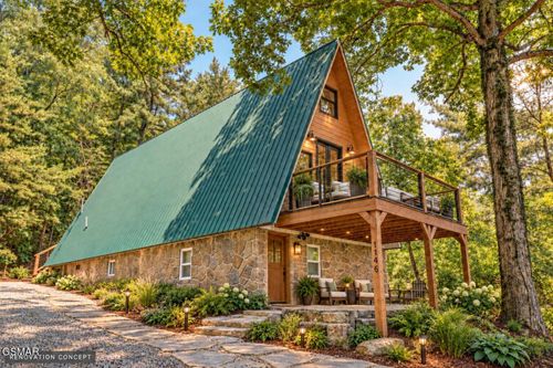 1146 Pine Mountain Rd, Pigeon Forge, TN, 37862-7757 | Card Image