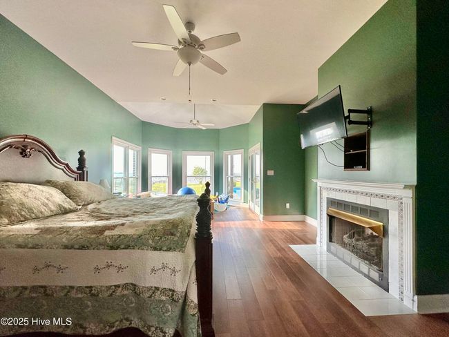 141 Baybreeze Dr, House other with 4 bedrooms, 6 bathrooms and 3 parking in Shiloh NC | Image 27