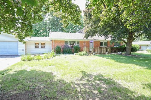 110 Mapleleaf Dr, Catlin, IL, 61817-9640 | Card Image