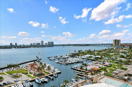 1207-220 Lake Shore Dr, Lake Park, FL, 33403-3584 | Card Image