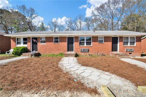 4943 Fieldcrest Dr, Fayetteville, NC, 28303-9514 | Card Image