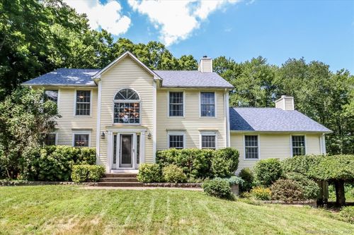 241 Stonegate Dr, Southbury, CT, 06488-2671 | Card Image