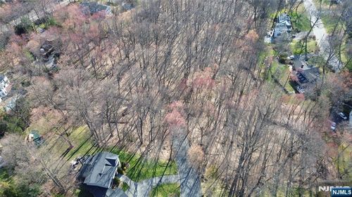 10 Deerfield Dr, Woodcliff Lake, NJ, 07677-8114 | Card Image