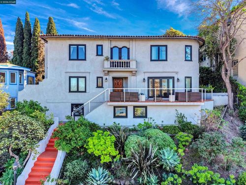 2038 Lakeshore Ave, Oakland, CA, 94606-1644 | Card Image