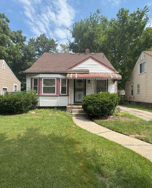 19320 Grandville Ave, Detroit, MI, 48219-2742 | Card Image