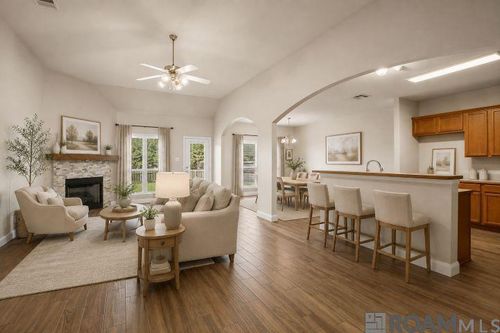 26141 Burlwood Ave, Denham Springs, LA, 70726-6581 | Card Image