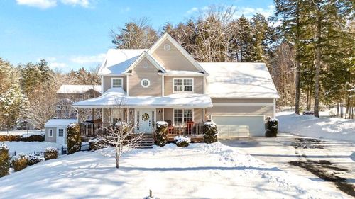 11 Forestridge Drive, Conquerall Mills, NS, B4V2W3 | Card Image