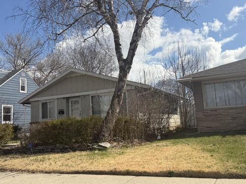5718 N 80th Street, Milwaukee, WI, 53218 | Card Image