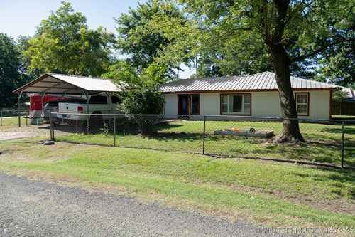 31580 684 Dr, Wagoner, OK, 74467-6690 | Card Image