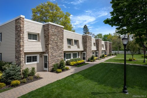 apt-20b-1314 Smithtown Ave, Bohemia, NY, 11716-2150 | Card Image