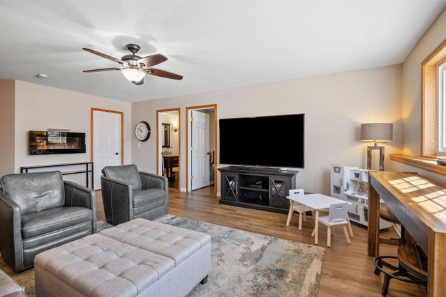 52-web-or-mls-9405 Esk Ln-52.jpg | Image 26