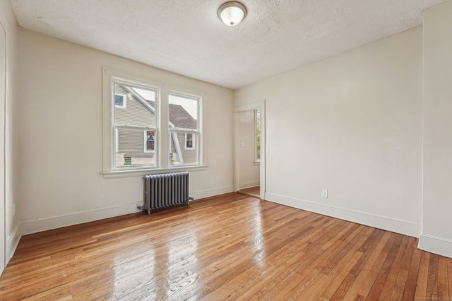 2 - 154 Easton Ave, Home with 2 bedrooms, 1 bathrooms and null parking in Waterbury CT | Image 6