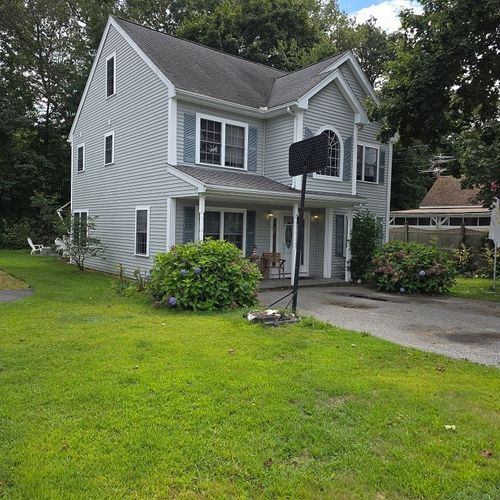 11 Orchard St, Tewksbury, MA, 01876-2051 | Card Image