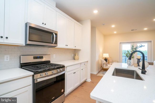 311 - 1 Culvert Dr, Condo with 2 bedrooms, 2 bathrooms and null parking in PRINCETON JUNCTION NJ | Image 13