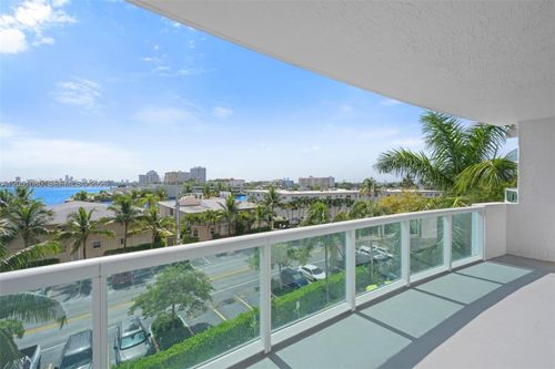 402-7910 Harbor Island Dr, North Bay Village, FL, 33141-3394 | Card Image