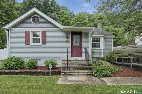 281 East St, Wolcott, CT, 06716-3326 | Card Image